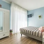Nocleg ze śniadaniem La Cornice 4*