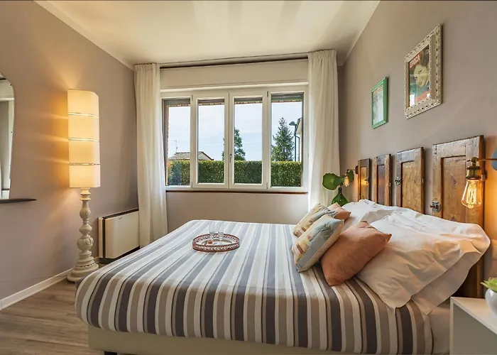 לינה וארוחת בוקר La Cornice