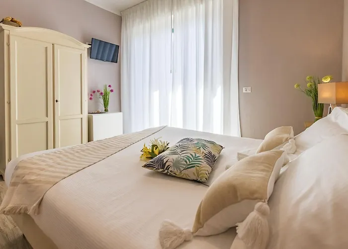 לינה וארוחת בוקר La Cornice סן ג'ימיניאנו