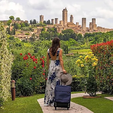 La Cornice Bed & Breakfast San Gimignano