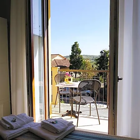 Bed & Breakfast La Cornice San Gimignano