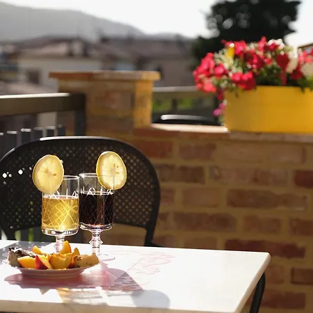 La Cornice Couette-café 4*